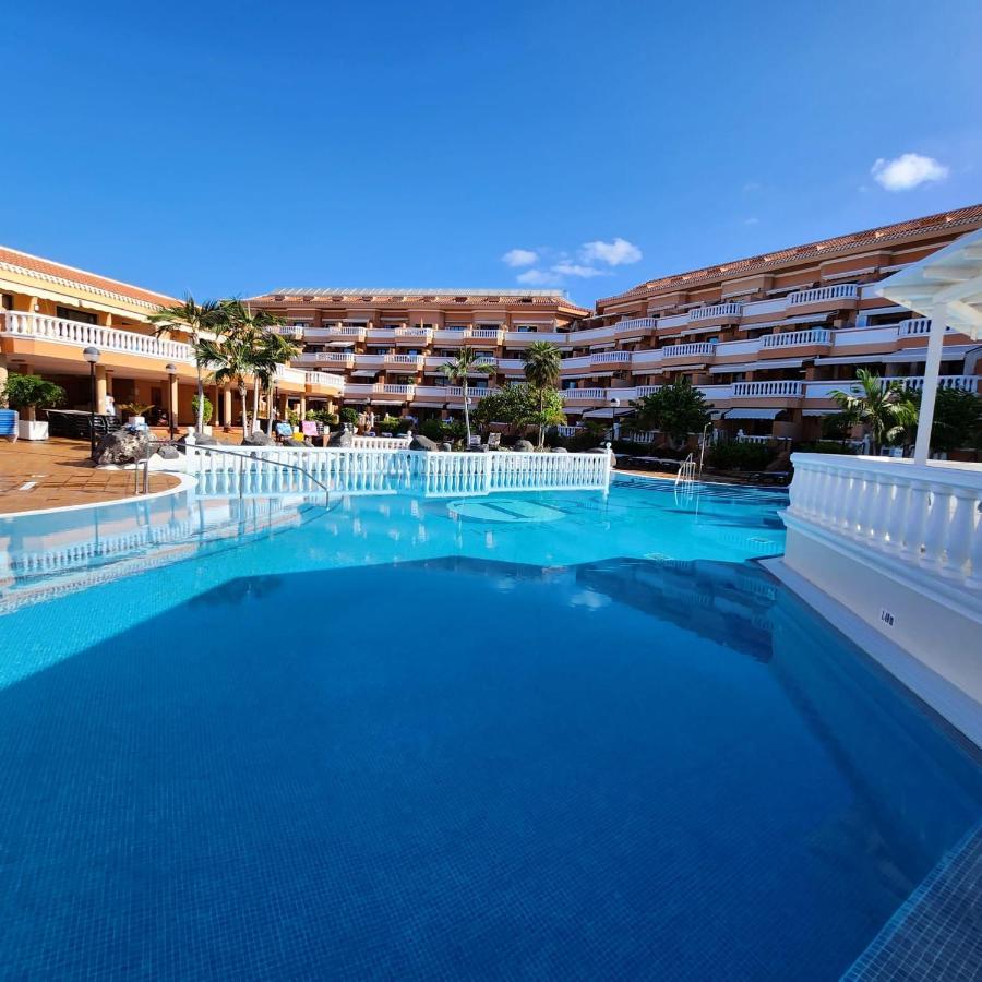 Tenerife Holidays Deluxe, Royal Garden, Americas
