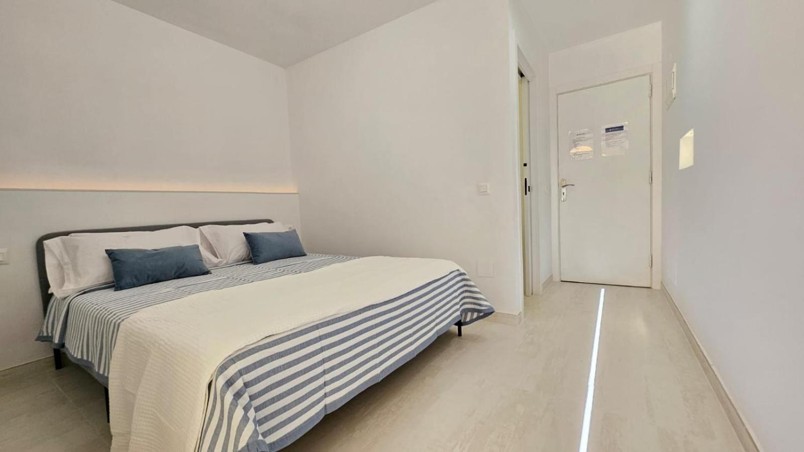 Tenerife Holidays Deluxe, Royal Garden, Americas * Playa de las Americas (Tenerife)